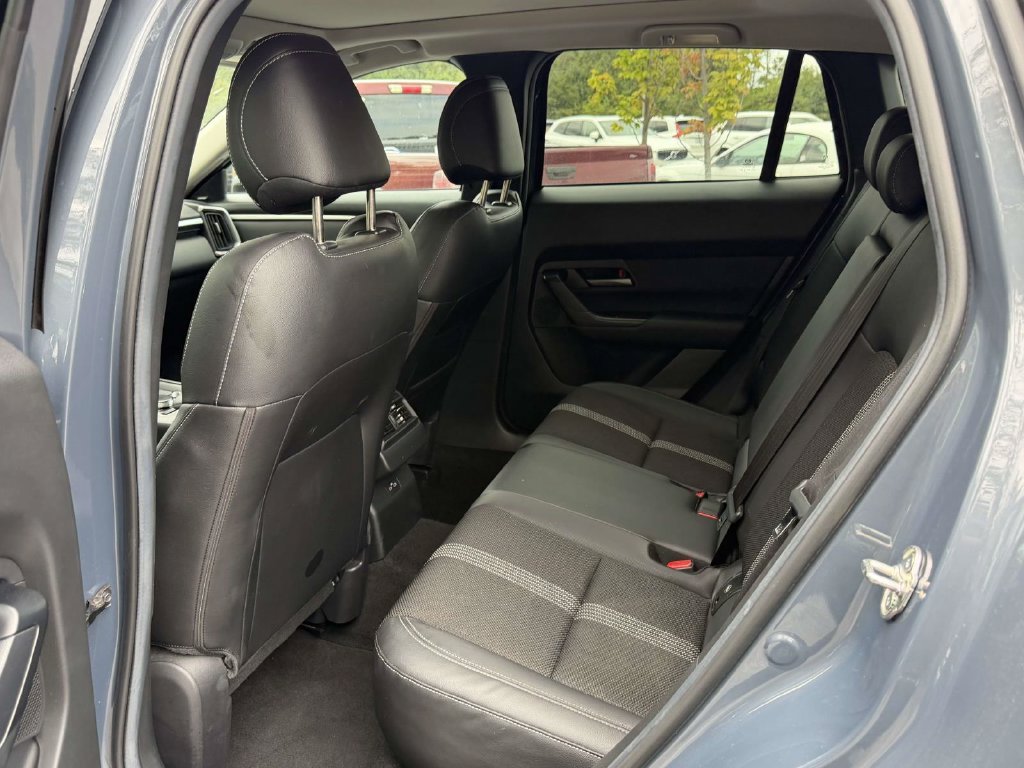 Used 2026 MAZDA CX-50 AWD 2.5 S w/ Preferred Pkg image 6