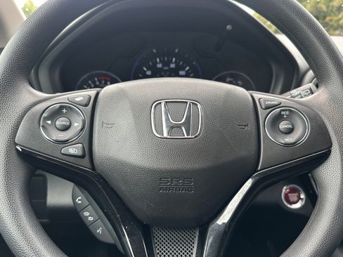 Used 2016 Honda HR-V EX image 27