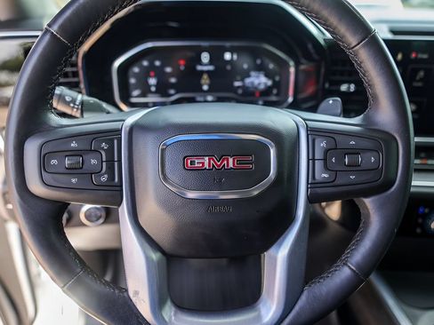 Used 2023 GMC Sierra 1500 SLT w/ SLT Premium Package AWD/4WD image 14