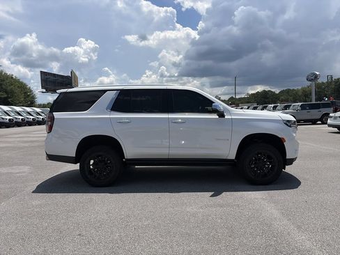 Used 2023 Chevrolet Tahoe Premier w/ Premium Package 2 AWD/4WD image 8