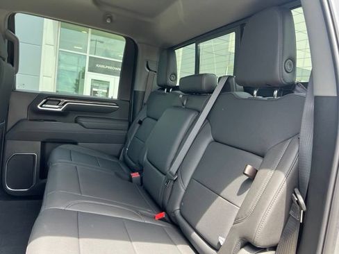 Used 2025 Chevrolet Silverado 2500 LTZ w/ LTZ Plus Package AWD/4WD image 16