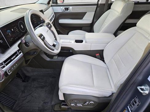 Used 2024 Hyundai Santa Fe Calligraphy FWD image 16