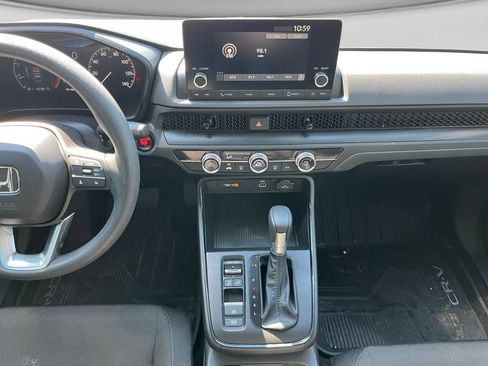 Used 2025 Honda CR-V LX image 17