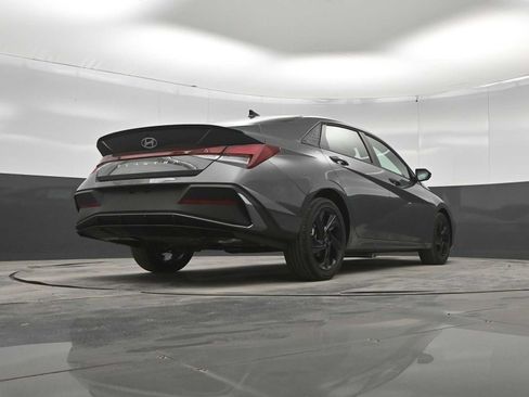 New 2026 Hyundai Elantra Sport FWD image 38