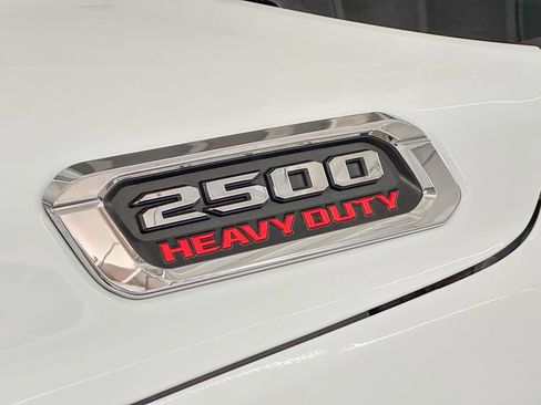 Used 2024 RAM 2500 Big Horn AWD/4WD image 21