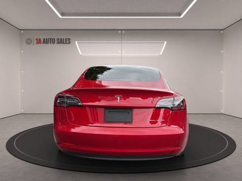 Used 2020 Tesla Model 3 Long Range AWD/4WD image 4