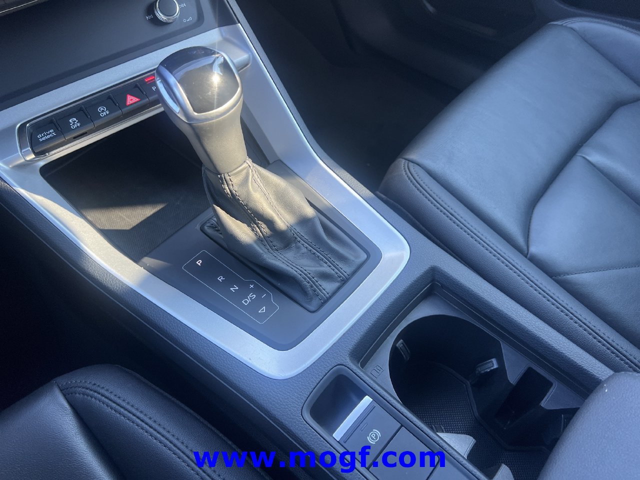 Used 2025 Audi Q3 2.0T Premium AWD/4WD image 10