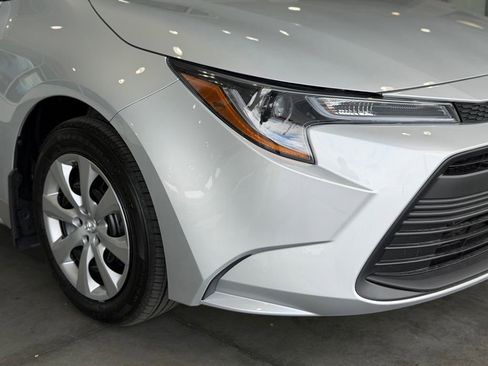 Used 2026 Toyota Corolla LE FWD image 8