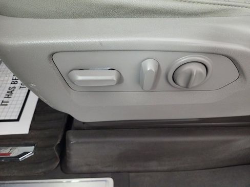 Used 2021 Chevrolet Silverado 1500 LTZ w/ LTZ Premium Package image 18