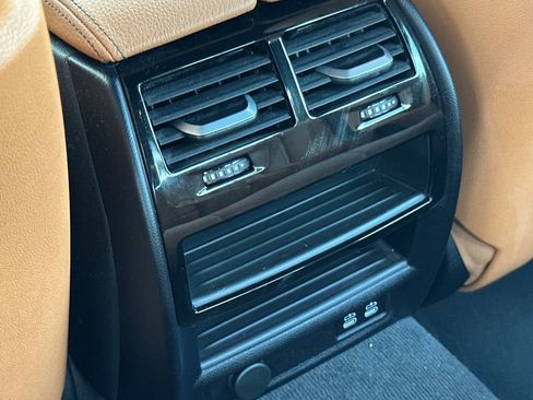 Used 2023 BMW M550i xDrive image 13