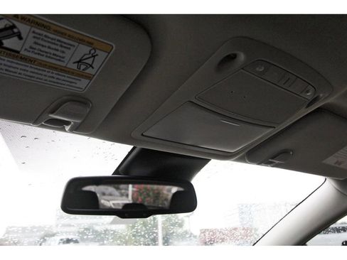 Used 2024 Nissan Murano SV FWD image 16