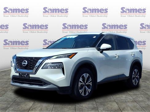 Certified 2022 Nissan Rogue SV image 1