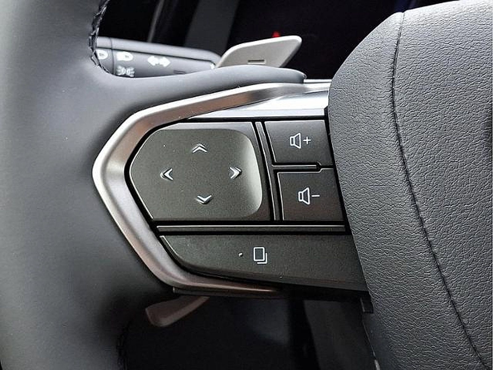 Used 2026 Lexus RZ 450e AWD w/ Technology Package image 18