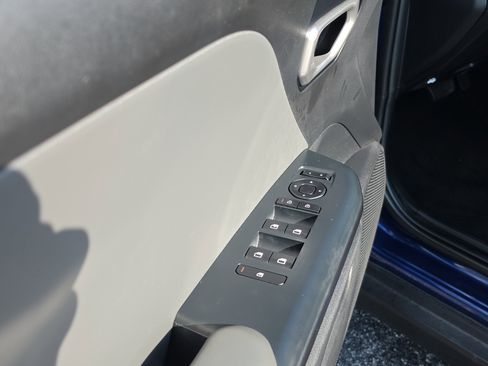 Used 2025 Kia K4 FWD image 16