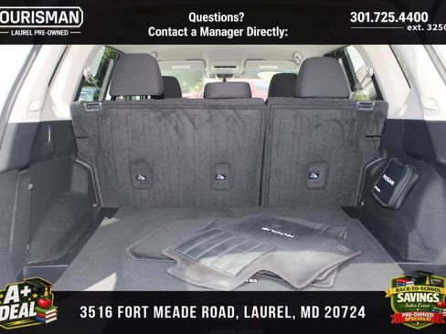 Used 2023 Nissan Rogue S AWD/4WD image 30