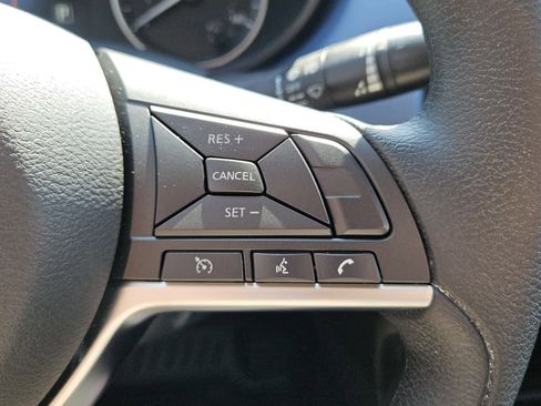 New 2025 Nissan Versa SV w/ Trunk Package FWD image 13