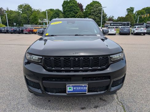 Used 2025 Jeep Grand Cherokee L Limited w/ Luxury Tech Group II AWD/4WD image 9