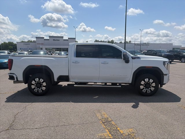 Used 2025 GMC Sierra 2500 Denali w/ Denali Reserve Package AWD/4WD image 7