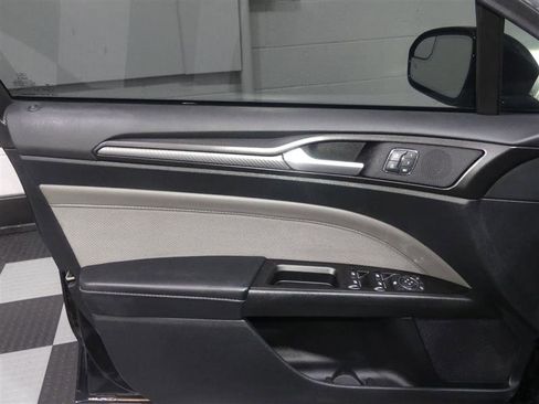 Used 2017 Ford Fusion Sport w/ Equipment Group 401A image 17