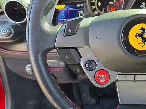 Used 2020 Ferrari F8 Tributo image 40