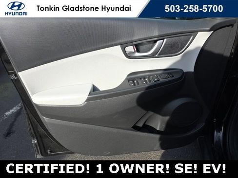 Certified 2023 Hyundai Kona SE w/ Cargo Package image 8