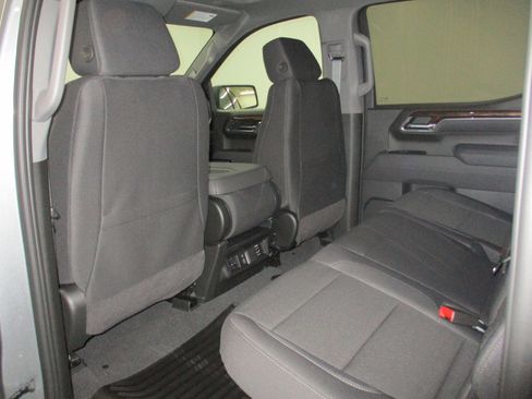 New 2026 GMC Sierra 1500 Elevation image 18