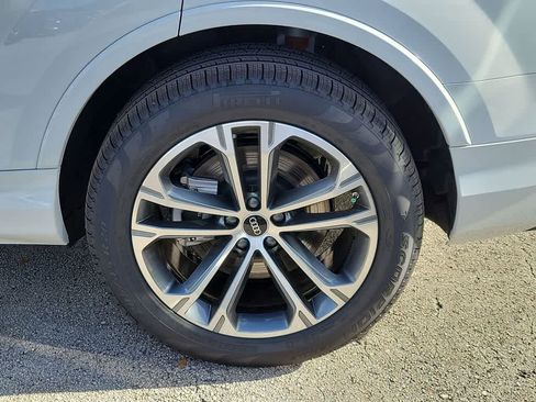 New 2026 Audi Q7 2.0T Premium AWD/4WD image 16