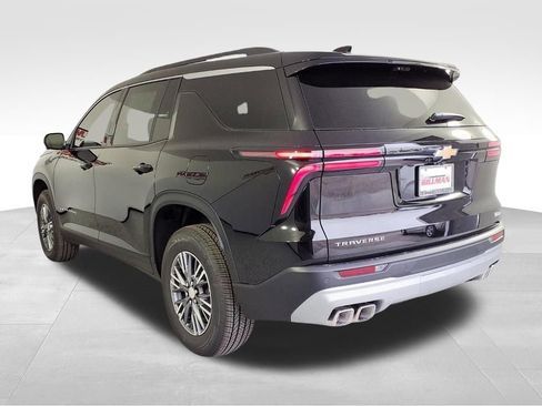 New 2026 Chevrolet Traverse LT w/ Driver Confidence Package image 2