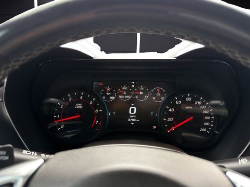 Used 2017 Chevrolet Camaro SS RWD image 17