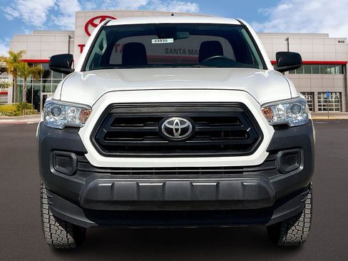 Used 2021 Toyota Tacoma SR image 3