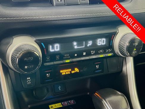Used 2022 Toyota RAV4 Limited FWD image 16