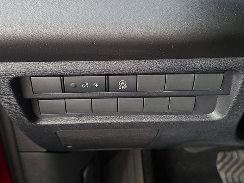 New 2026 Mitsubishi Outlander ES FWD image 25