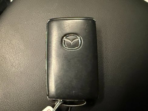 Used 2024 MAZDA MAZDA3 s image 15