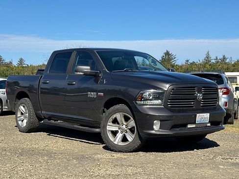 Used 2014 RAM 1500 Sport w/ Sport Premium Group AWD/4WD image 2