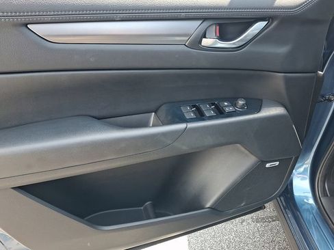 Used 2018 MAZDA CX-5 Touring w/ Preferred Equipment Package AWD/4WD image 12