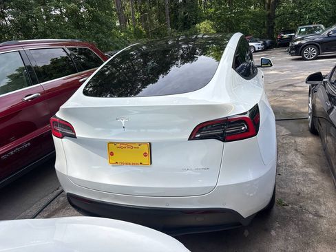 Used 2020 Tesla Model Y Long Range AWD/4WD image 7