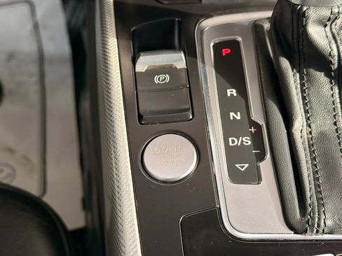 Used 2016 Audi A4 2.0T Premium Plus w/ Technology Package image 31