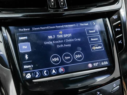 Used 2018 Cadillac CTS V w/ Luxury Package image 37