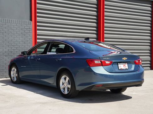 Used 2024 Chevrolet Malibu LS FWD image 11