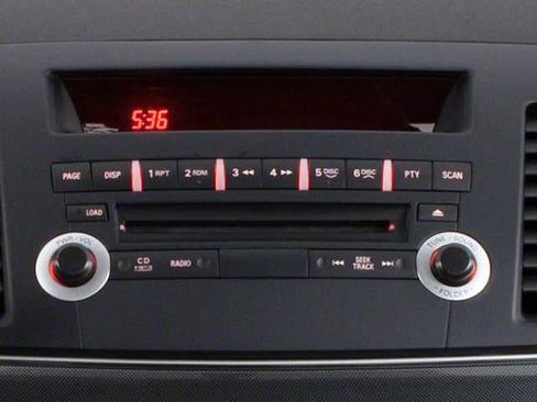 Used 2010 Mitsubishi Lancer DE FWD image 7