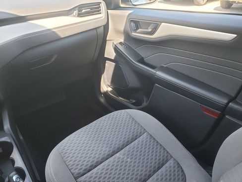 Used 2022 Ford Escape SE w/ Convenience Package AWD/4WD image 25