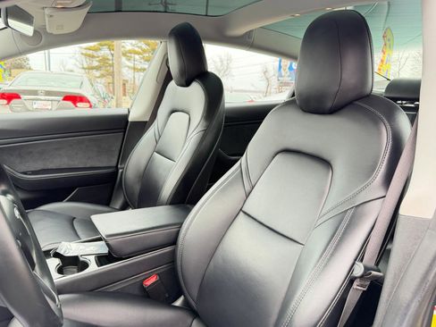 Used 2018 Tesla Model 3 Long Range image 13