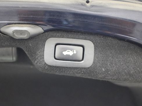 Used 2008 Lexus LS 460 RWD image 26