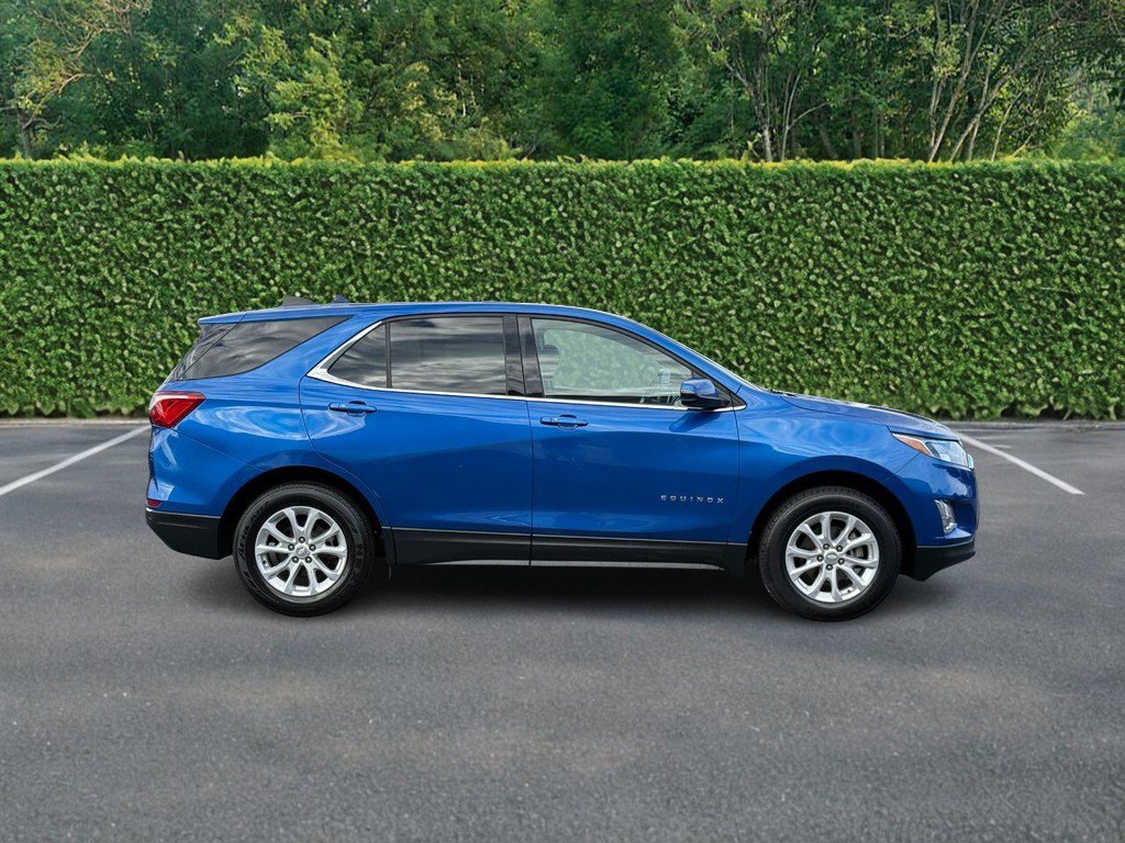 Used 2019 Chevrolet Equinox LT FWD image 2