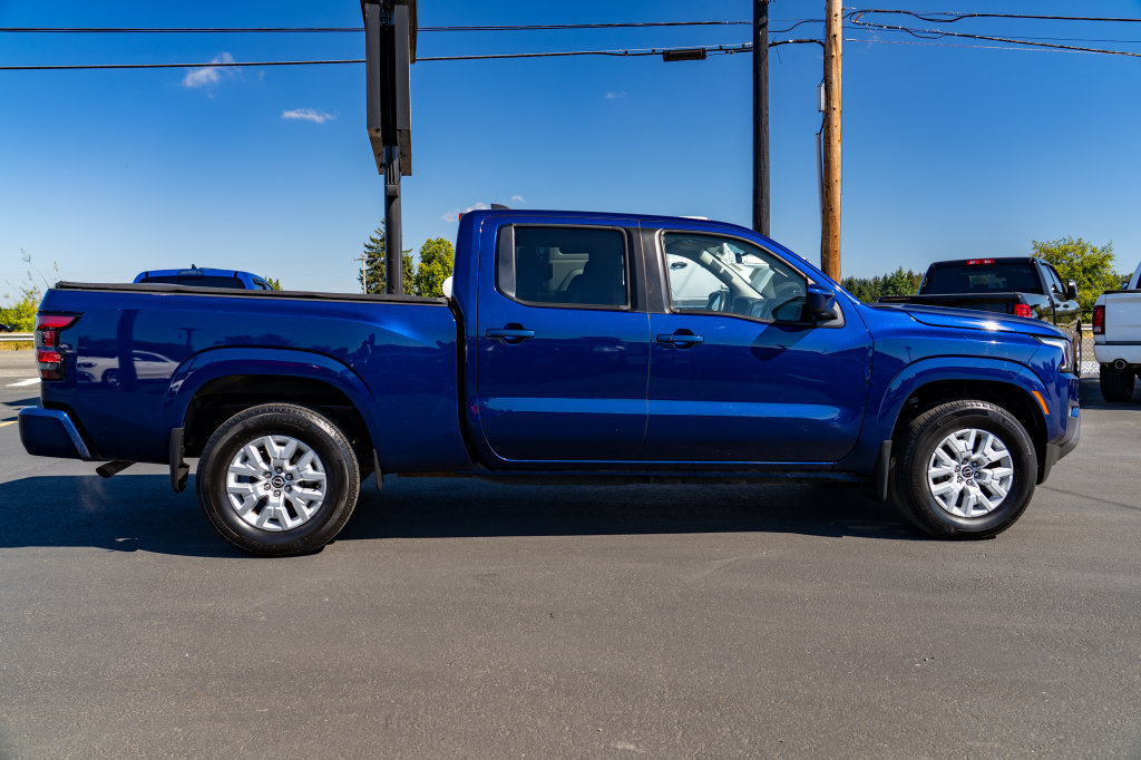 Used 2023 Nissan Frontier SV w/ Technology Package AWD/4WD image 8