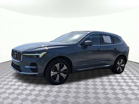Used 2023 Volvo XC60 T8 Plus AWD/4WD image 7