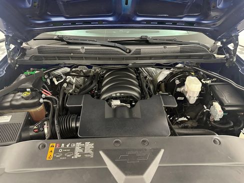 Used 2017 Chevrolet Silverado 1500 LT w/ All Star Edition AWD/4WD image 30