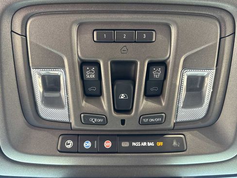 Used 2024 GMC Sierra 1500 SLT w/ SLT Premium Plus Package image 10