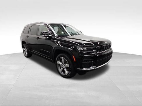 Used 2021 Jeep Grand Cherokee L Limited image 12