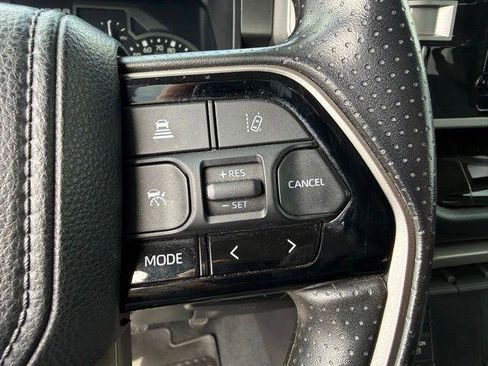 Used 2024 Toyota Tundra SR5 AWD/4WD image 9